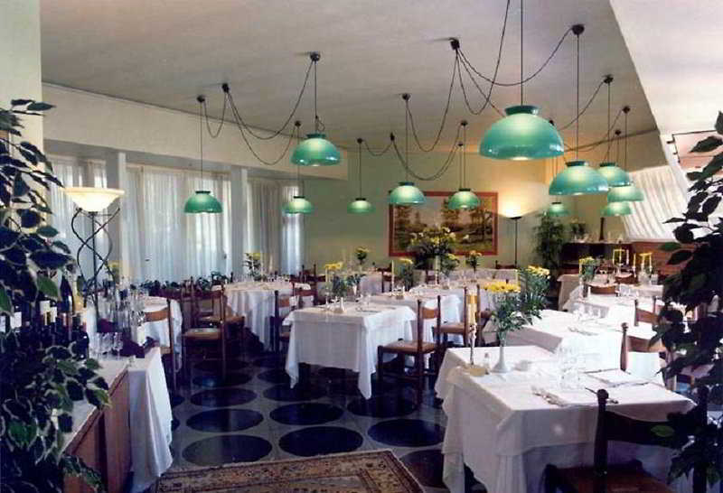 Hotel & Loisir Le Ruote Roveleto Exterior photo