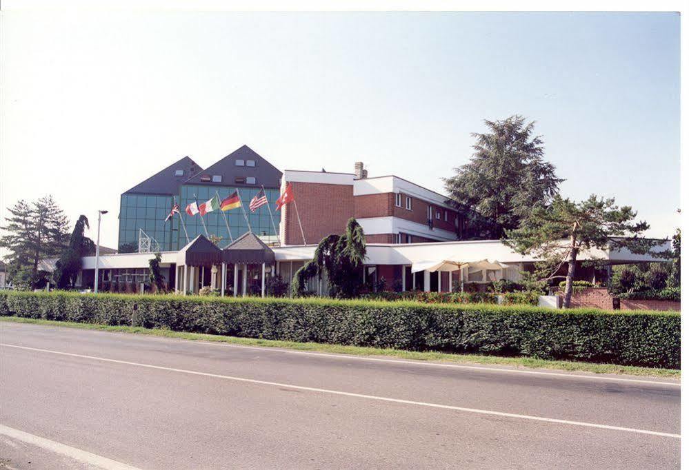 Hotel & Loisir Le Ruote Roveleto Exterior photo